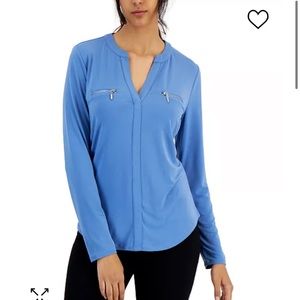 International Concepts zippered blue blouse in excellent condition.
